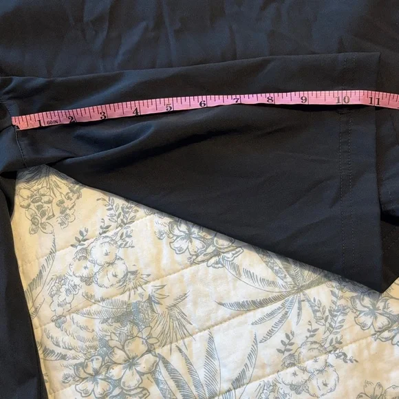 Nike Men's Golf  Black Performance Shorts - Picture 2 of 10